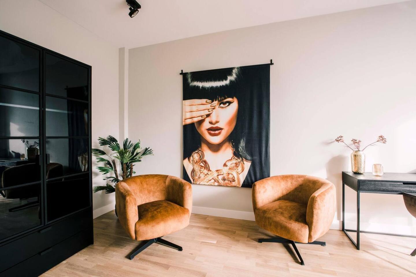 Suite With Bath City Center Villa Tilburg Exteriér fotografie